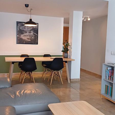 Modern House With 2 Bedrooms Near The Beach Castillo del Romeral Екстериор снимка