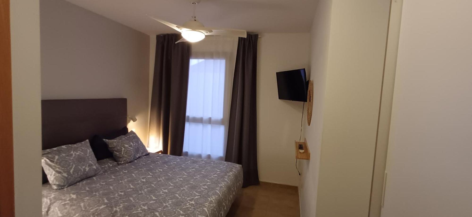 Modern House With 2 Bedrooms Near The Beach Castillo del Romeral Екстериор снимка