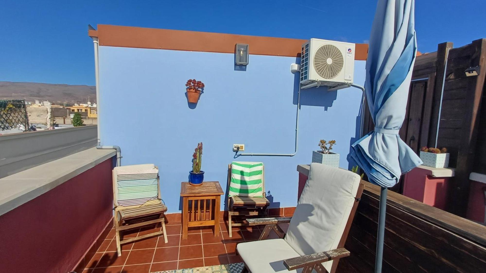 Modern House With 2 Bedrooms Near The Beach Castillo del Romeral Екстериор снимка