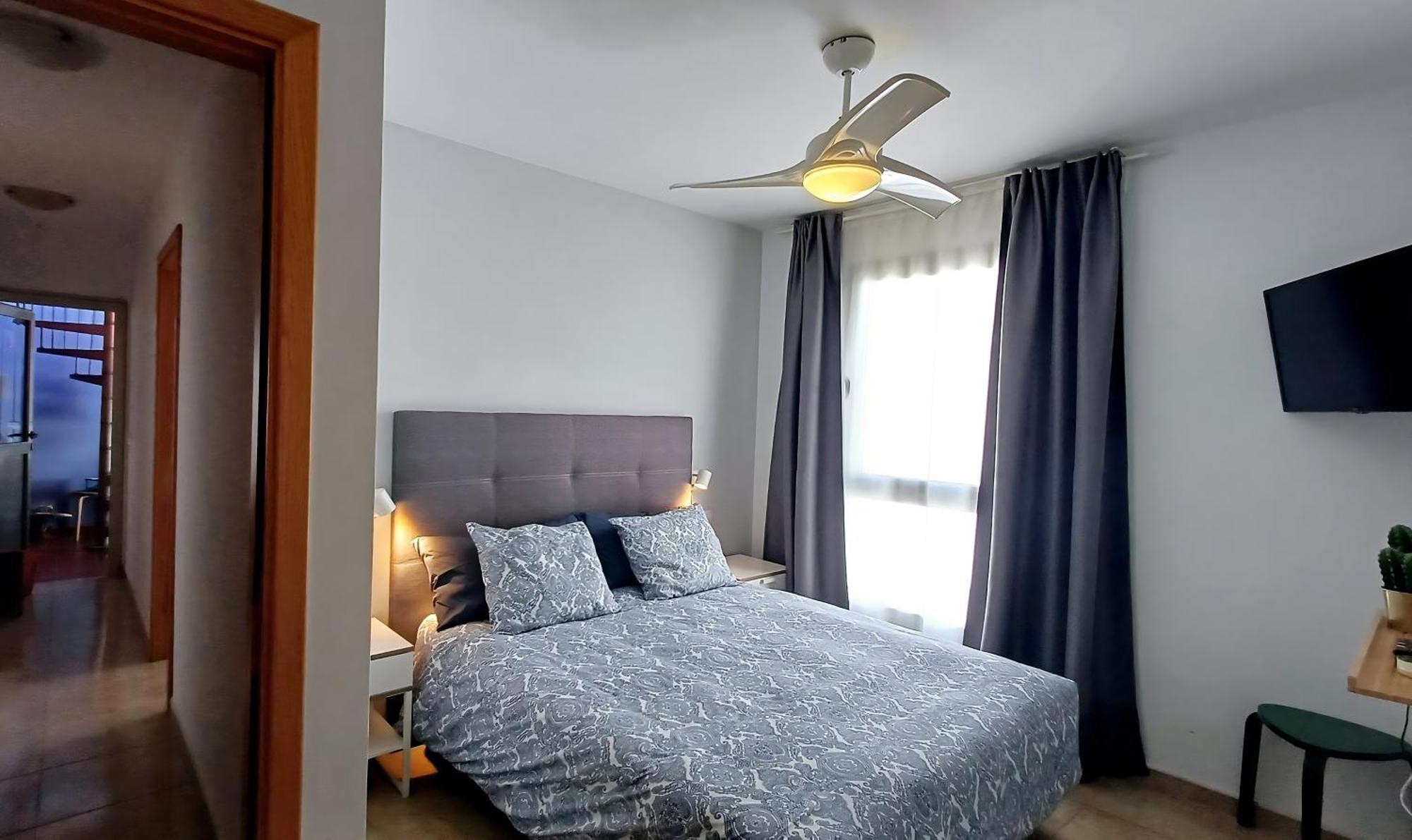 Modern House With 2 Bedrooms Near The Beach Castillo del Romeral Екстериор снимка