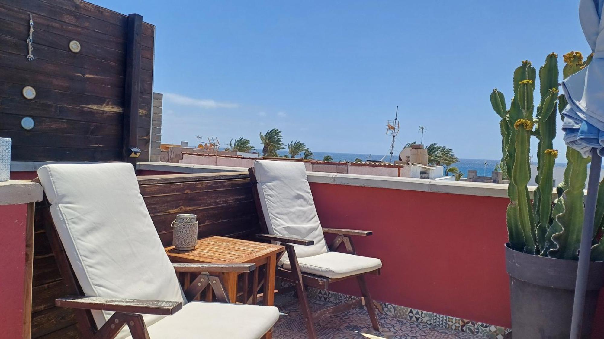 Modern House With 2 Bedrooms Near The Beach Castillo del Romeral Екстериор снимка
